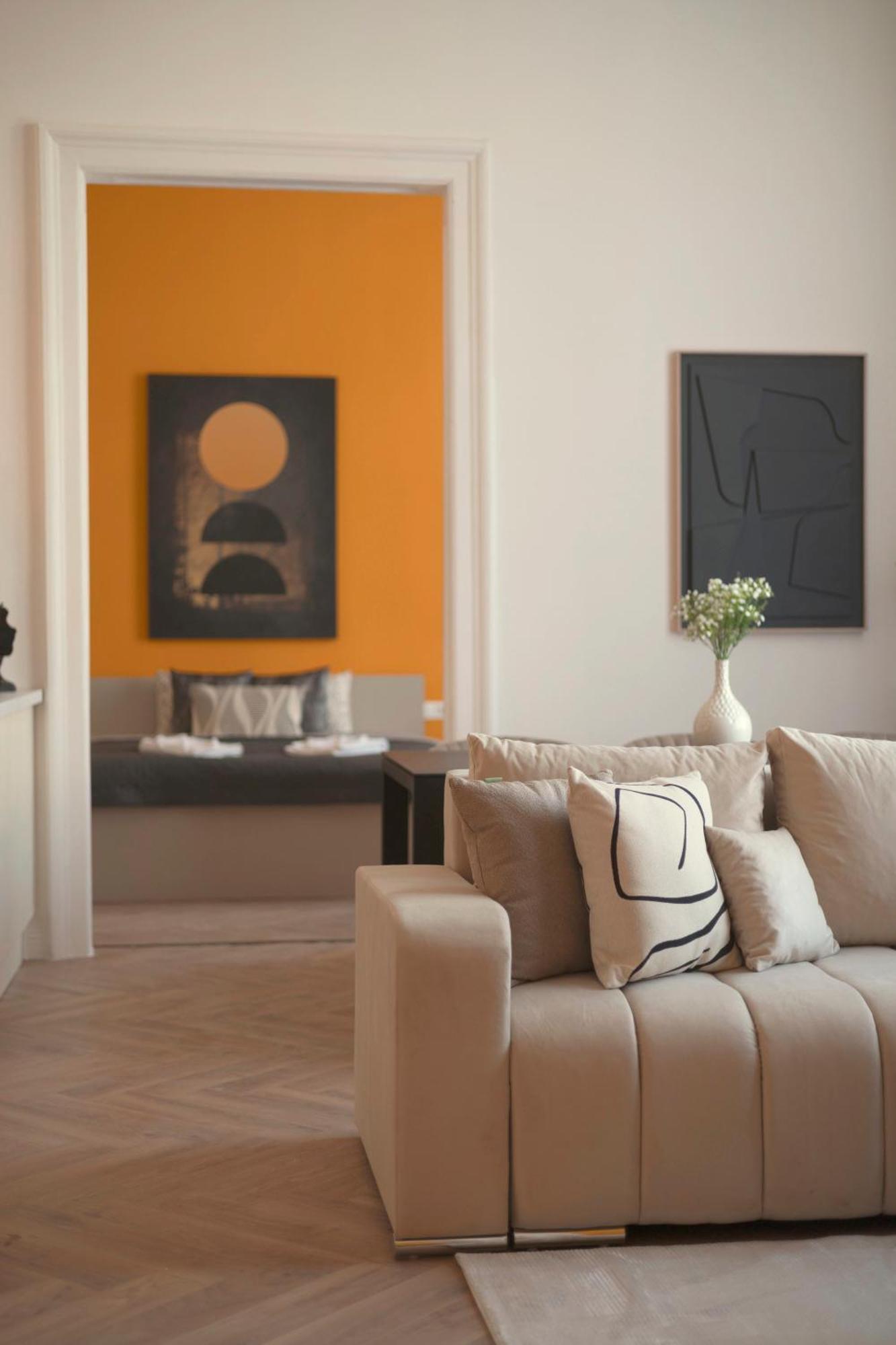 Exclusive Central 3Bedrm Stylish Residence By Prestige Homes Budapest Exterior photo